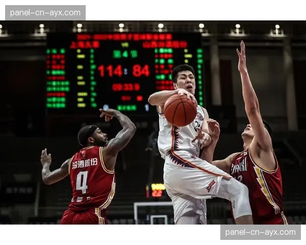 深度战术分析：北京北控如何用联防限制了广东队的快速进攻？